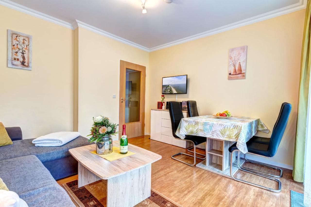Am Schloonsee Haus D Appartement *